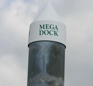 #20 mega dock sign