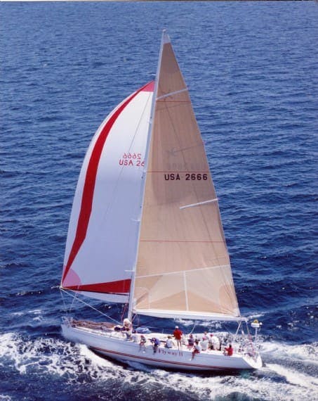 453x570_racing-sailboat-main-profile-106032-flyway