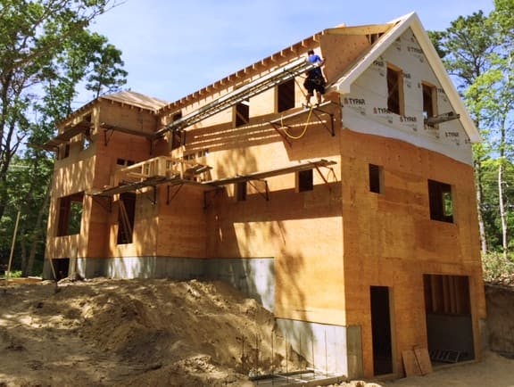 Roof Goes On at 171 Tashmoo Ave as Luxury Home Takes Shape